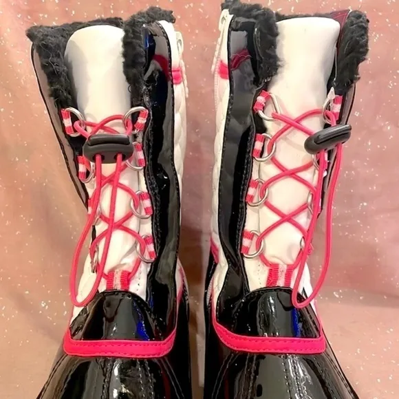 Brand New Totes Girls Cold Weather Boots Zippered Black White Pink Warm Winter