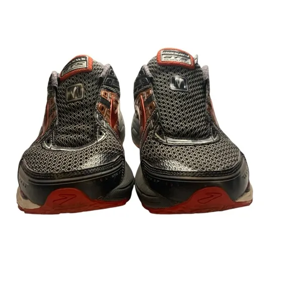 Brooks Adrenaline GTS 17 Gray Red Womens Running Shoes Size 9.5