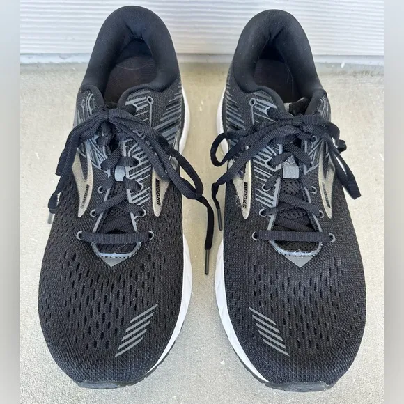 Brooks Adrenaline GTS 19 Black Silver Running Shoes 1102941D047 Mens Size 10 VGC