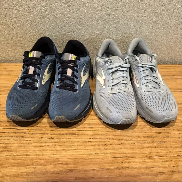 Brooks Adrenaline GTS 22 Womens Size 11 Running Shoes Light Dark Blue (Lot of 2)