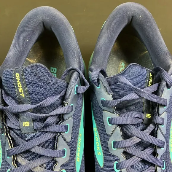 Brooks Ghost 15 Athletic Running Blue Sneaker Shoes Men’s size 12.5 D