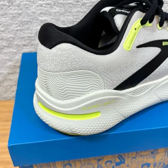 Brooks Ghost Max Men's Running Shoes, Grey/Black Sharp Green NEW, Size 10.5