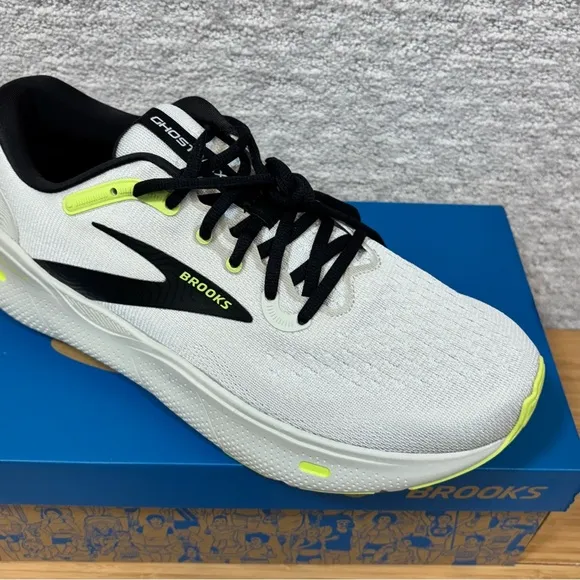 Brooks Ghost Max Men's Running Shoes, Grey/Black Sharp Green NEW, Size 10.5