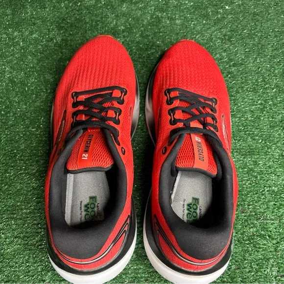 BROOKS Glycerin 21 Running Shoes Red Mens Size 11.5 - EUC