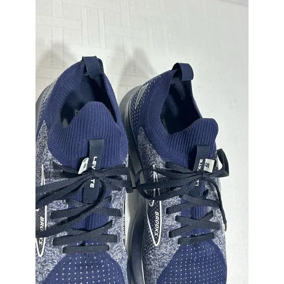 Brooks Levitate 5 Stealth Fit Running Shoes - Men's 11 D Med - Navy Blue &amp; White