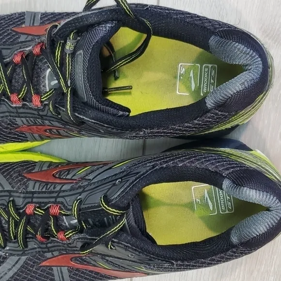 Brooks Mens Adrenaline GTS Running Sneakers shoes sz 11.5 Medium (B)