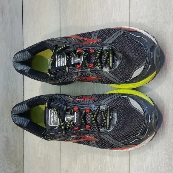 Brooks Mens Adrenaline GTS Running Sneakers shoes sz 11.5 Medium (B)
