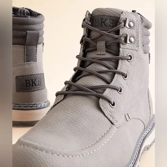 BUCKLE BKE Mens Midtown Boot | Color: Light Grey | NEW/NWOB!!🩶🥾