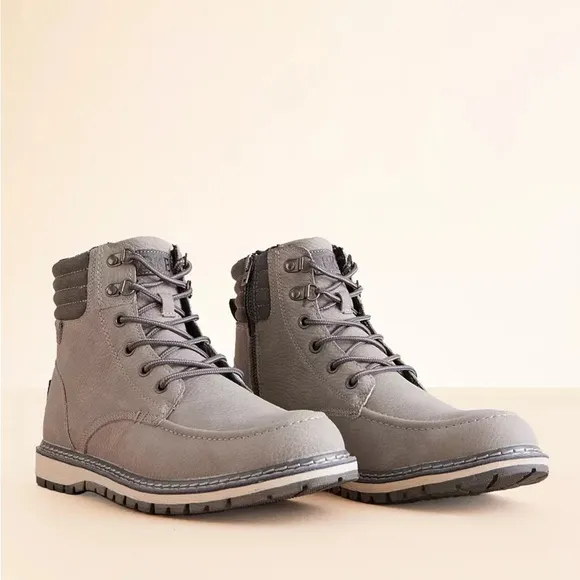 BUCKLE BKE Mens Midtown Boot | Color: Light Grey | NEW/NWOB!!🩶🥾