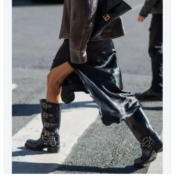 Buckle-Down Side Buckle Detail Midi Calf Biker Boot