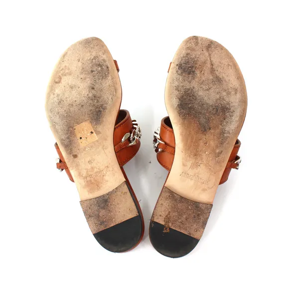 Burberry Heidi Amber Brown Leather Toe Ring Sandals 36 Silver Chain Slide