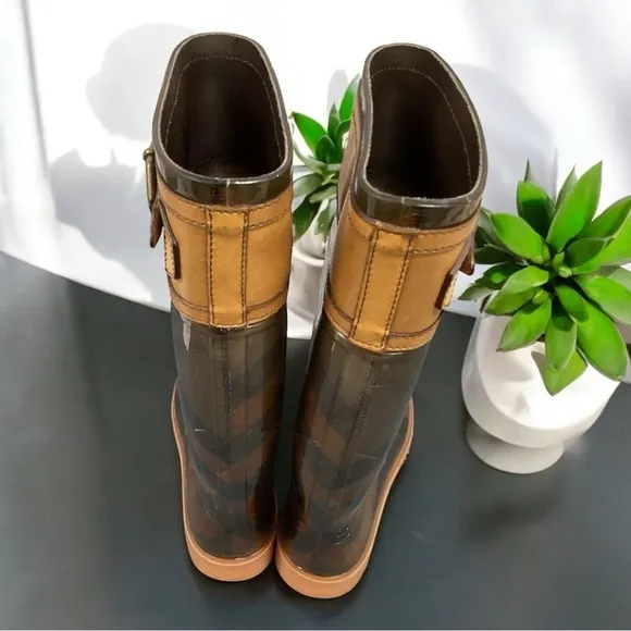 Burberry Tynedale Check Rain Boots Size 37 Retail $395 EUC