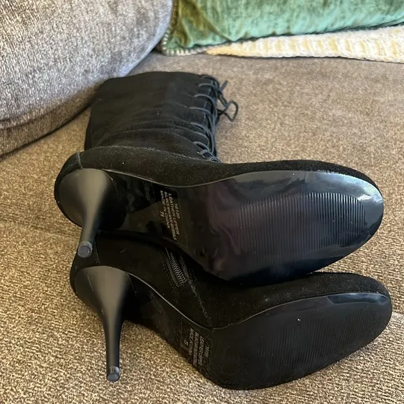 Cami Black Stiletto Suede Bohemian leather boots, Size 7.5 NWOT
