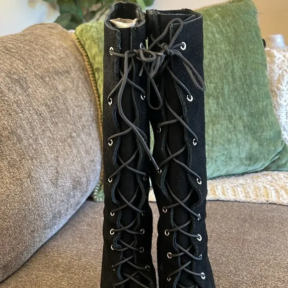 Cami Black Stiletto Suede Bohemian leather boots, Size 7.5 NWOT