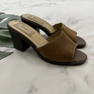 Candies Womens Vintage Y2k Block Heel Sandals Size 9 Brown Leather Slip On Chunk