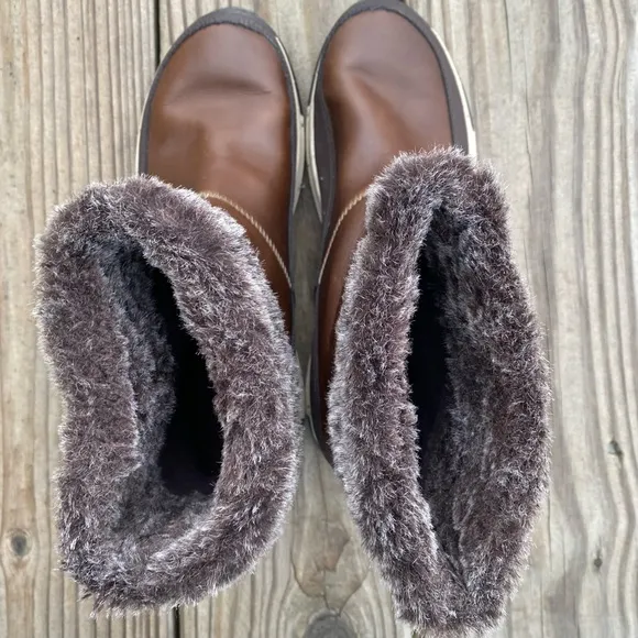 Chaco Borealis Mid Waterproof Boot