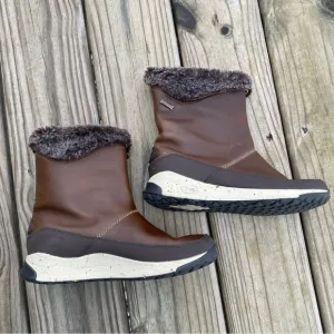 Chaco Borealis Mid Waterproof Boot
