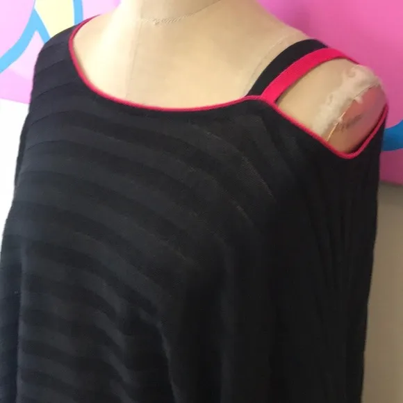 Circle 7 Black Knit Dolman Sleeve Tunic Sweater