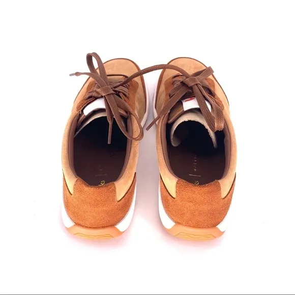 Clarks Retro Inspired Leather Shoes Tan Size 7.5M