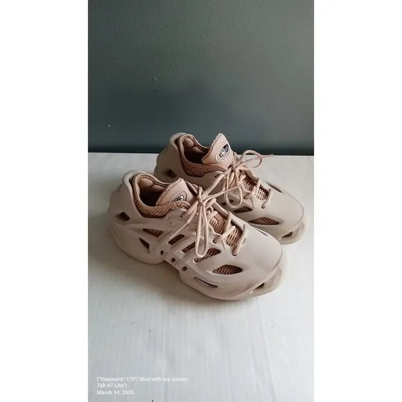 ClimaCool Beige Sneakers Lightweight Comfort Athletic Shoes