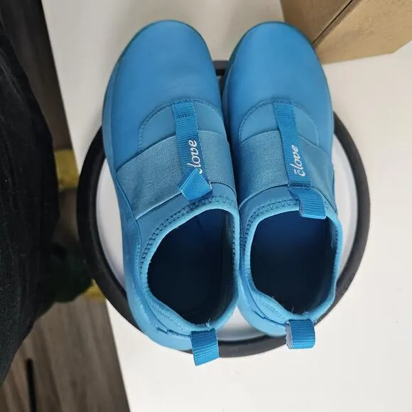 clove shoes size 7 uk 5 eu 38 cerulean light blue