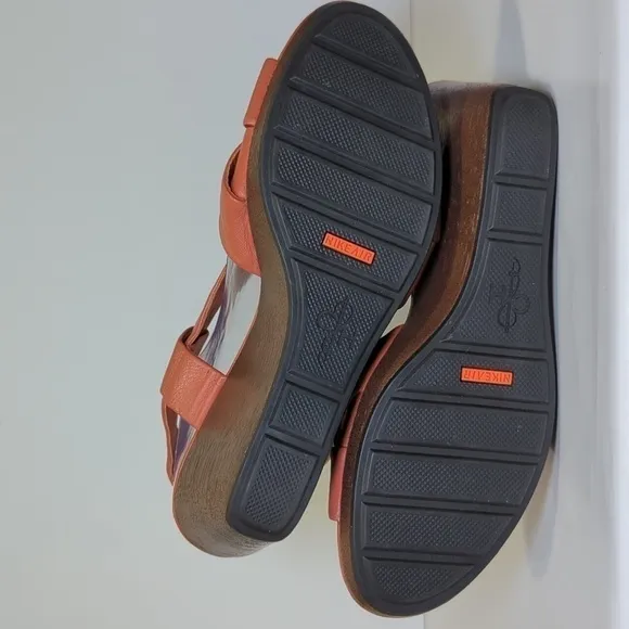 Cole Haan Air Dinah wedge sandals womans size 9.5