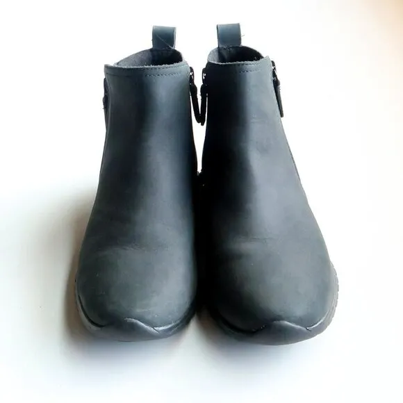 Cole Haan Zerogrand Black Nubuck Leather Waterproof Ankle Boots Booties Size 6