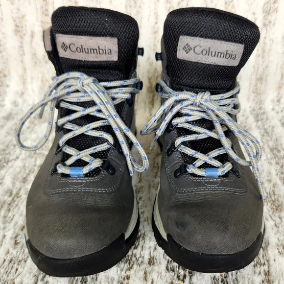 Columbia &quot;Newton Ridge Plus Waterproof&quot; Hiking Boot Grey | Women's Size 9.5 Wide