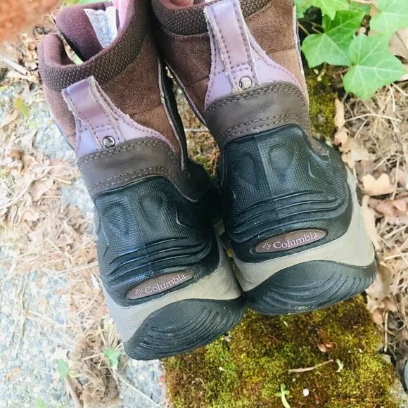 Columbia Thinsulate Omni Tech Waterproof Bugaboot hiking boots Size 9.5