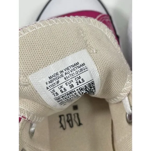 Converse Women's Chuck Taylor All Star Lift Platform Shoes Classic Pink Size 7.5