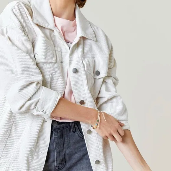 Corduroy Jacket Relaxed Trucker Raw Hem Francesca’s tgla Retro White Size Medium