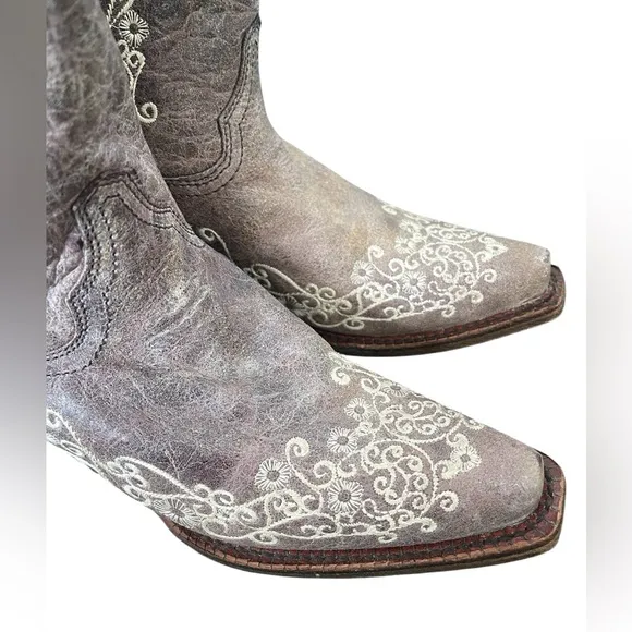 CORRAL WOMEN'S CRATER WITH BONE EMBROIDERY WESTERN BOOTS - SNIP TOE