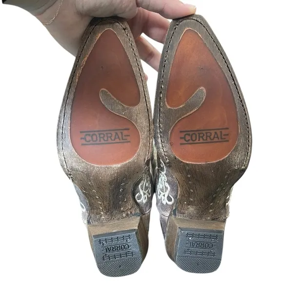 CORRAL WOMEN'S CRATER WITH BONE EMBROIDERY WESTERN BOOTS - SNIP TOE