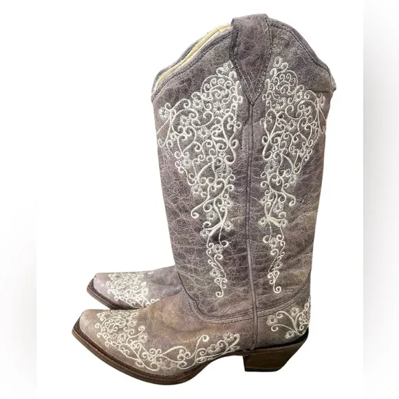 CORRAL WOMEN'S CRATER WITH BONE EMBROIDERY WESTERN BOOTS - SNIP TOE