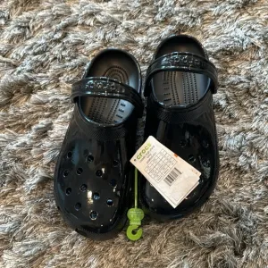Crocs Unisex-Adult Classic High Shine Clog