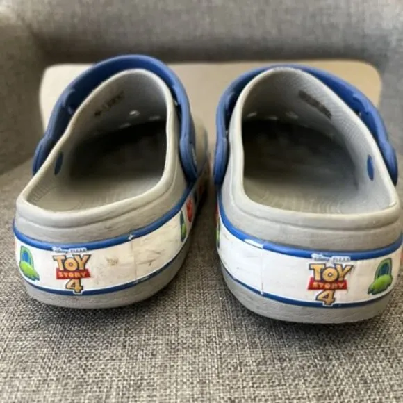 Crocs Unisex Kids Disney Toy Story Clog Slip On Sandals size 3