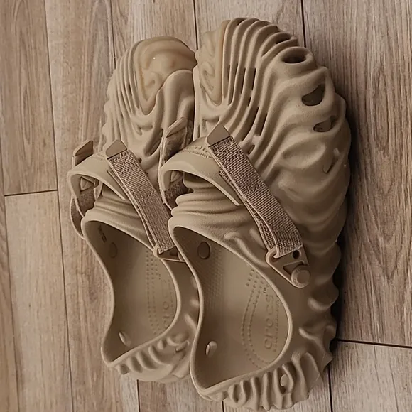 CROCS x Salehe Bembury Stratus Cream‎ Beige Sz 9 Slip On Clog Sandals Shoes RARE