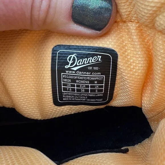 Danner Cloud Cap Roasted Apricot Boots Women's 7.5 Brown Leather Winter Shoes