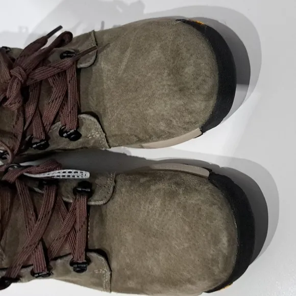 Danner Inquire Chukka Waterproof Suede Hiking Boots