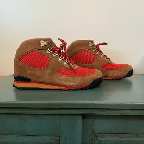 Danner Women’s Jag Hiking Boots - Monks Robe - Size 8.5 - gorpcore outdoor