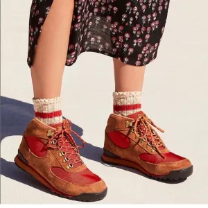 Danner Women’s Jag Hiking Boots - Monks Robe - Size 8.5 - gorpcore outdoor