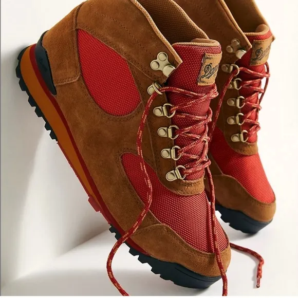 Danner Women’s Jag Hiking Boots - Monks Robe - Size 8.5 - gorpcore outdoor