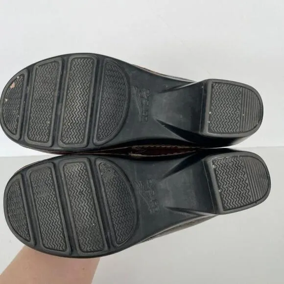 Dansko Leather Slip On Closed-Toe Block Heel Casual Mules Sandals Brown 37