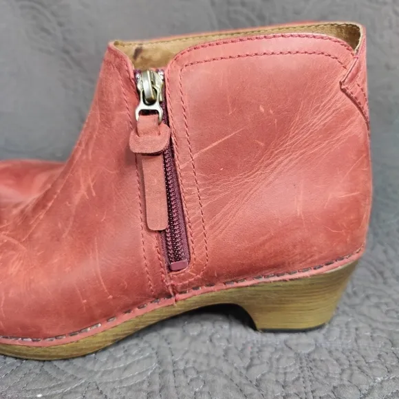 Dansko Max Block Heel Zip  Distressed Rust Burgundy Leather Ankle Wedge 6.5-7