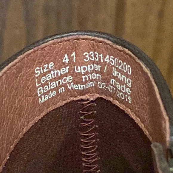 Dansko Perry Chocolate Waterproof Tumbled Ankle Boots New w/out Box!