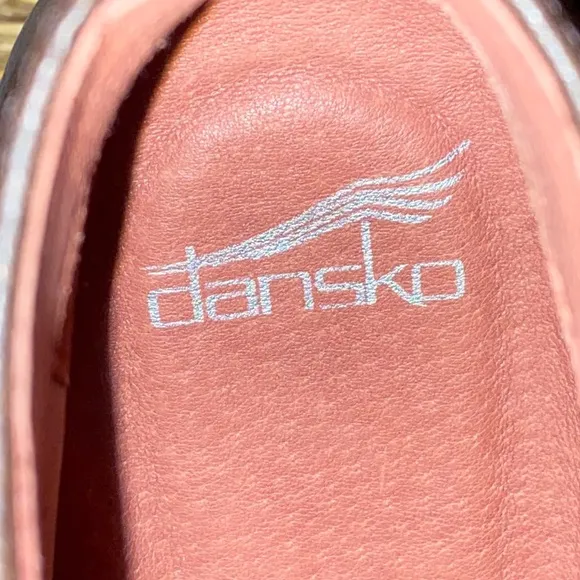 Dansko Perry Chocolate Waterproof Tumbled Ankle Boots New w/out Box!