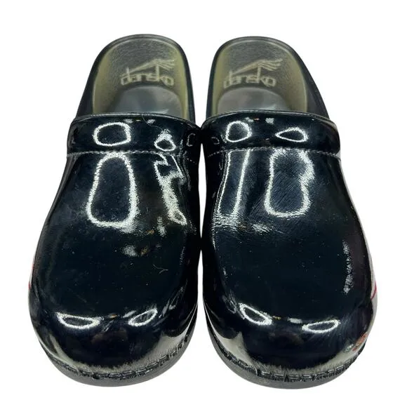Dansko Women’s XP 2.0 Black Glossy Slip on Clog Size 39 US 8.5/9