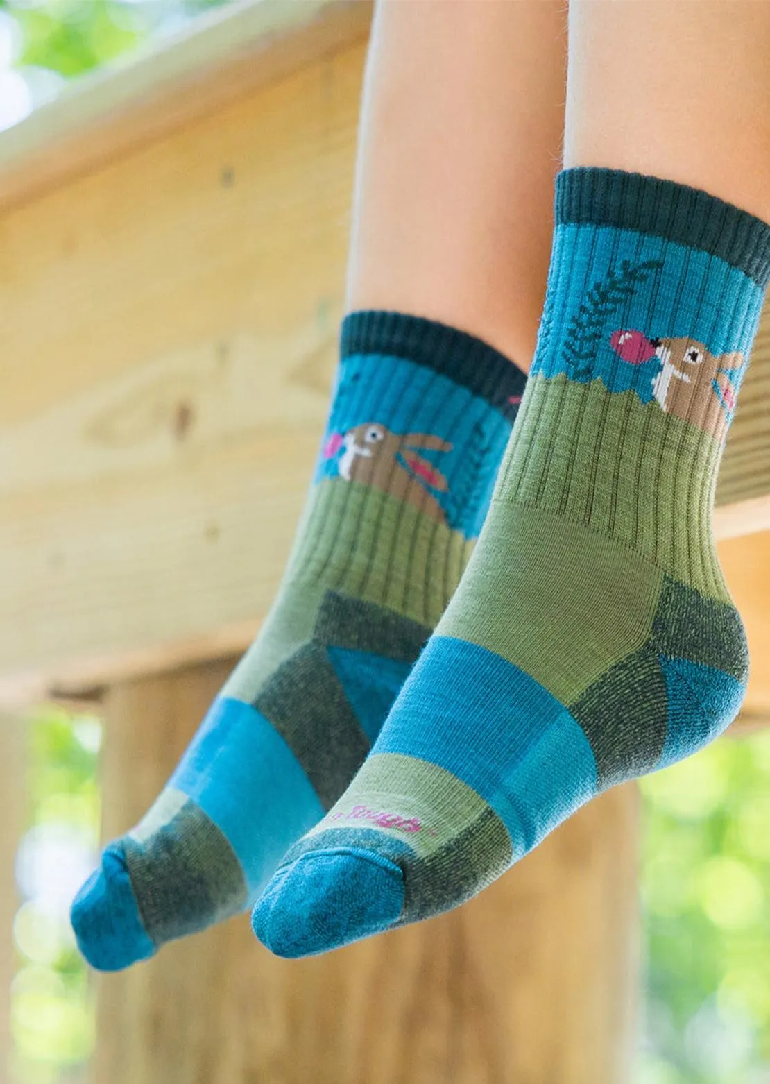Darn Tough Junior Bubble Bunny Micro Crew Socks