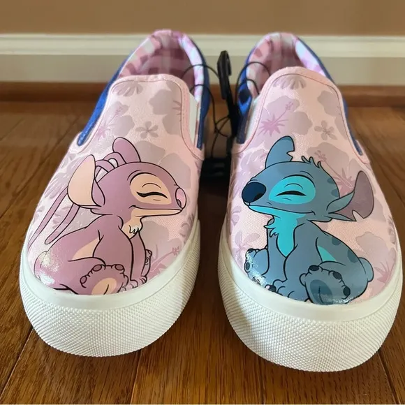 Disney Womens Shoes Stitch Low Top Slip-on Canvas Sneakers Lilac Checkered 9.5‎