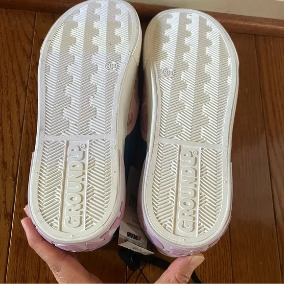 Disney Womens Shoes Stitch Low Top Slip-on Canvas Sneakers Lilac Checkered 9.5‎